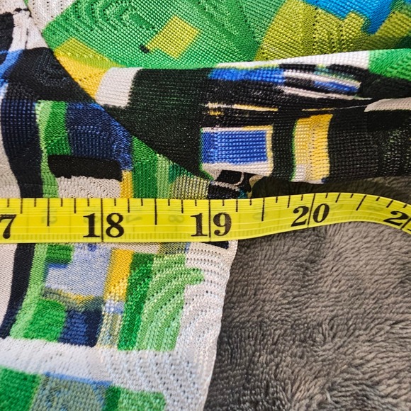 Peck & Peck Women's PL Geometric Print 3/4 Sleeve Top - Picture 4 of 6